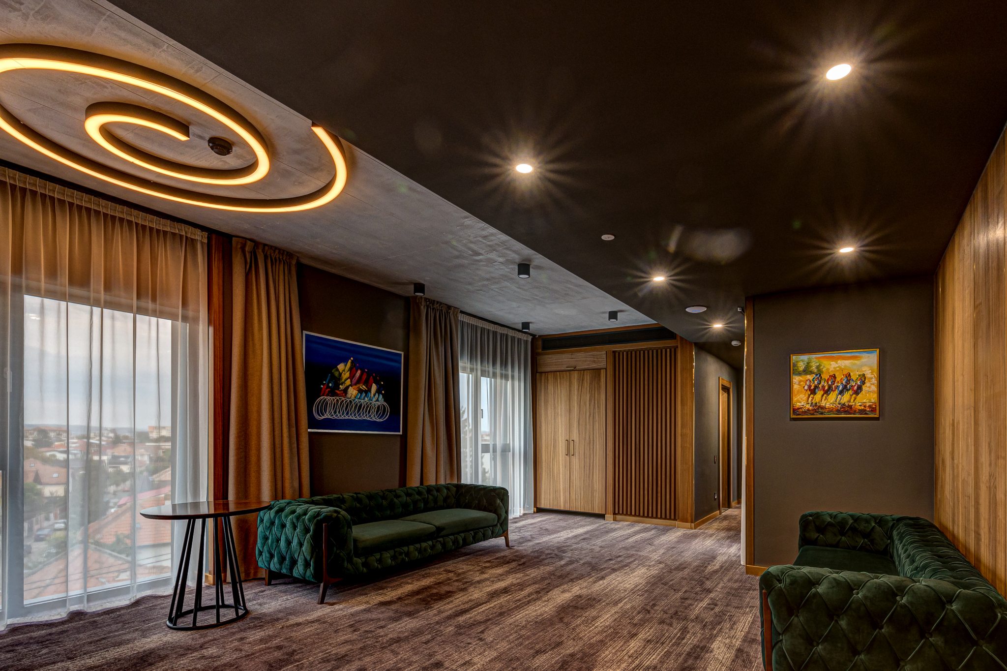 Grand Executive